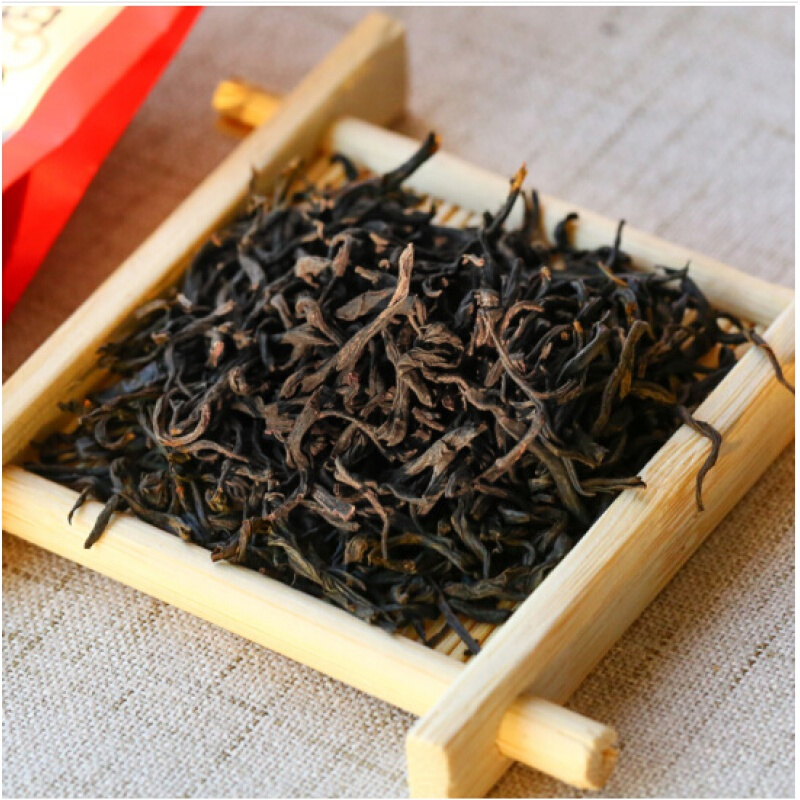 红尊正山小种 红尊茶叶武夷山桐木关正山小种新茶红茶礼盒一斤500g