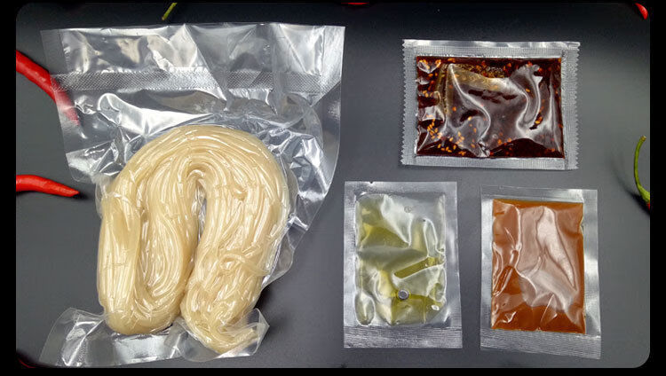 起】网红正宗东北麻辣烫袋装真空包装老式麻辣烫牛筋面粉耗子方便速食