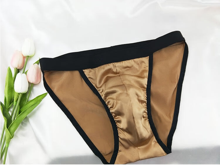 桑蚕丝男士三角短裤双层真丝内裤丝绸中腰防闷汗清爽透气春夏皮尔卡丹