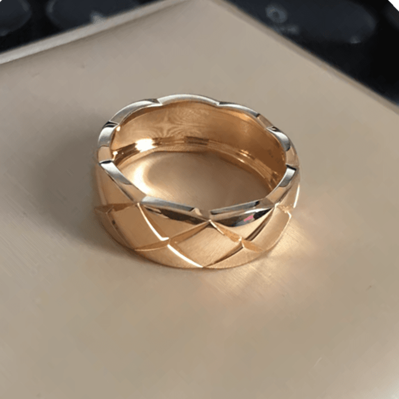 洛华琦菱格纹戒指女小众精致银情侣食指环菱形轻奢感 窄光面银色 美码