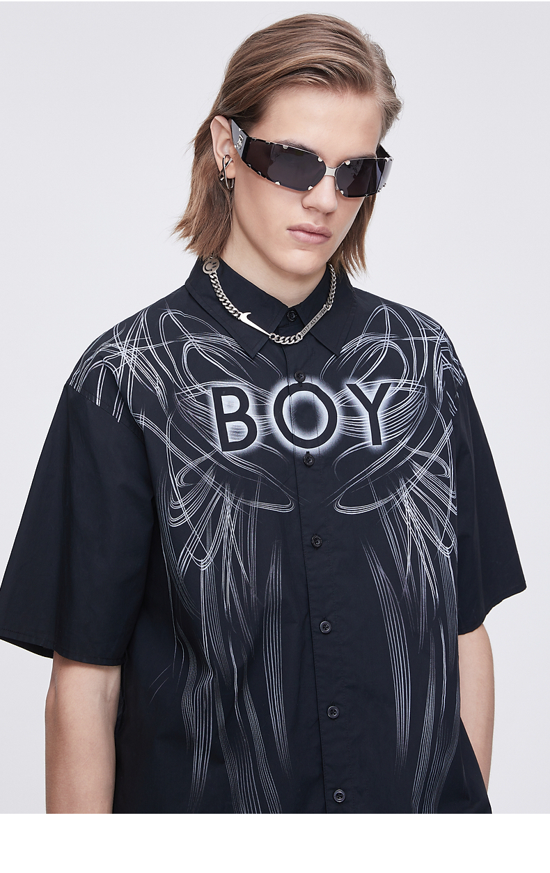 boylondon旗舰新品粉笔线性画字母印花短袖衬衫t40902黑色尺码偏大请