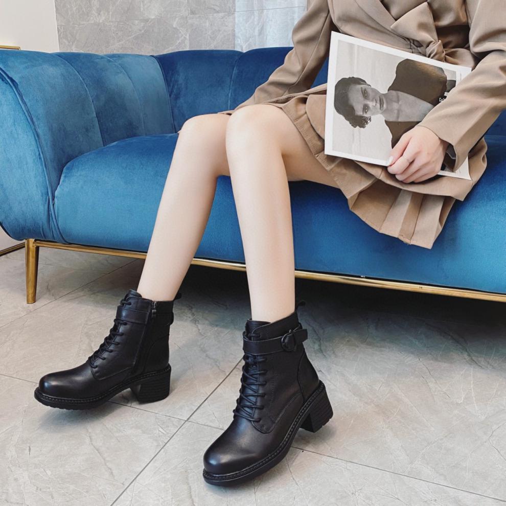 ojvm 香港轻奢品牌头层牛皮马丁靴女英伦风秋冬新款韩版百搭粗跟皮带
