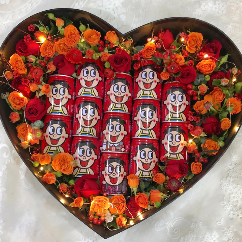 旺仔牛奶零食花束礼盒成品上海成都长沙鲜花速递同城生日配送花店 3瓶