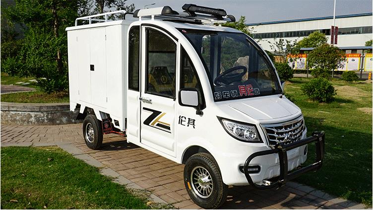 英诺普新款成人油电两用电动四轮快递车拉货货箱式全封闭车厢家用新