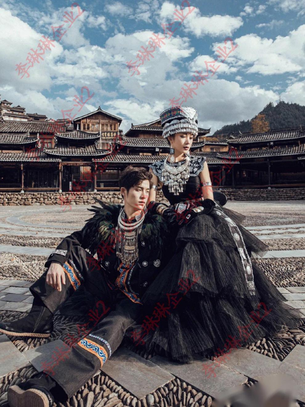 苗族服装女贵州成人女结婚土家族壮族舞蹈服比赛演出服饰套装苗寨疆绣