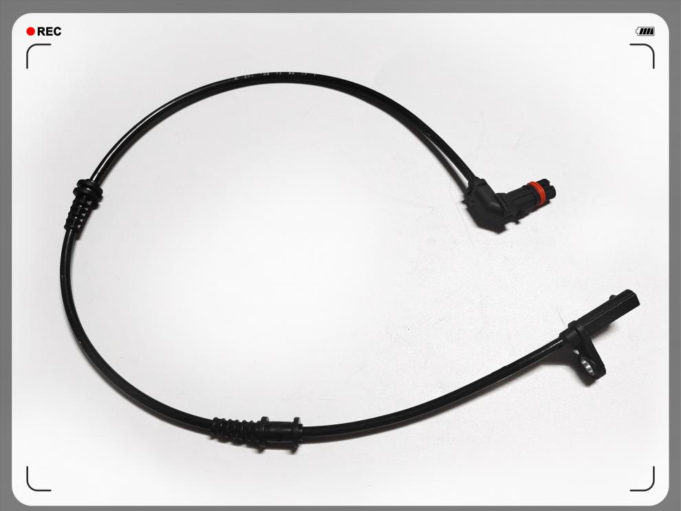 适用于奔驰c级w204c180230260200300abs感应线轮速传感器品牌后轮