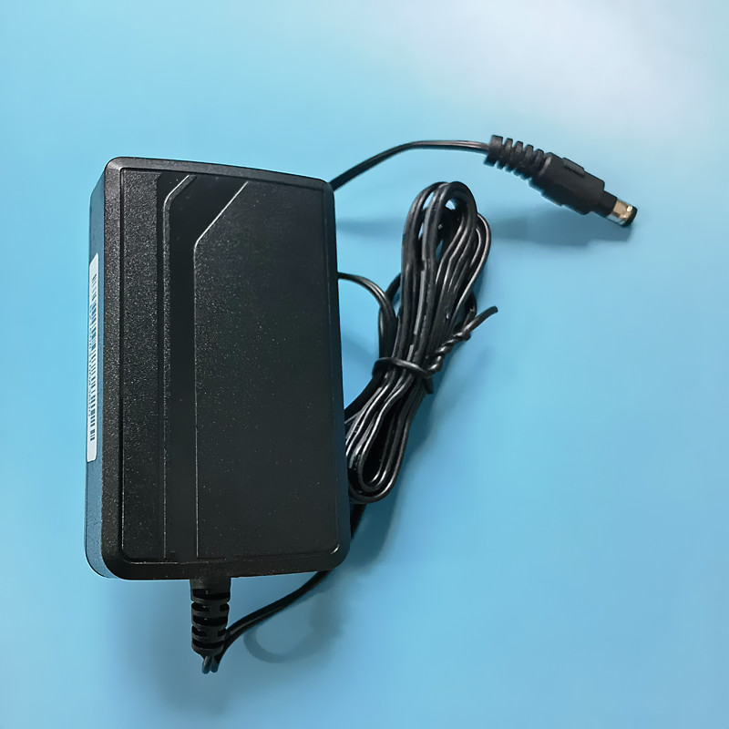 全新显示器电源适配器12v2.