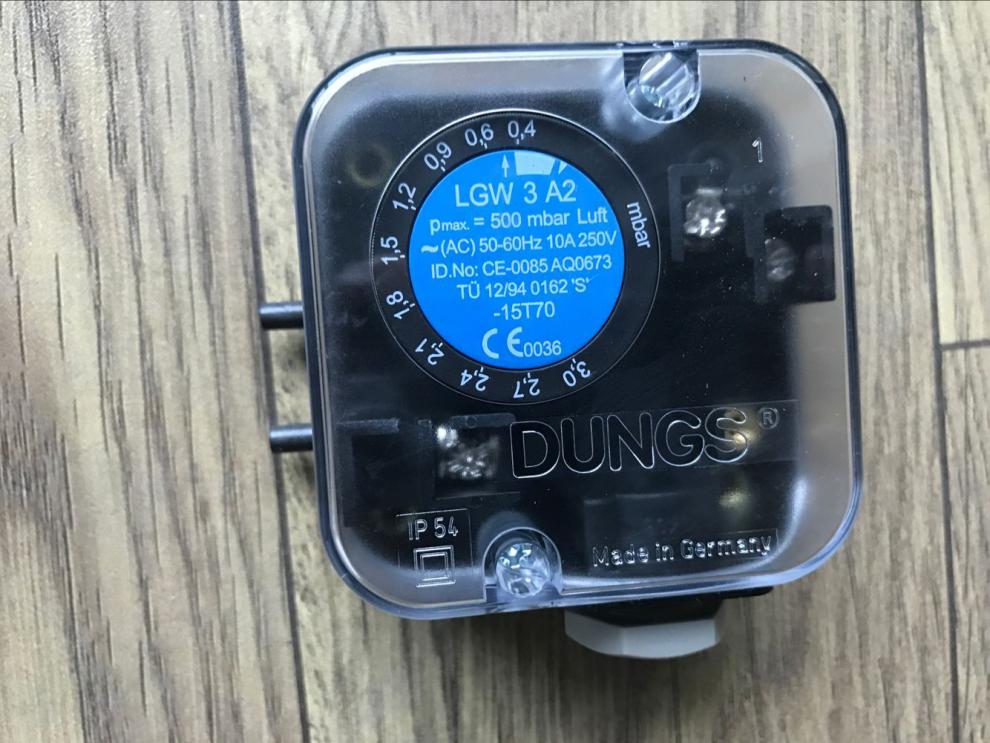 dungs冬斯风压开关lgw3a2 lgw10a2 lgw50a2 lgw150a2压力开关 lgw3a2