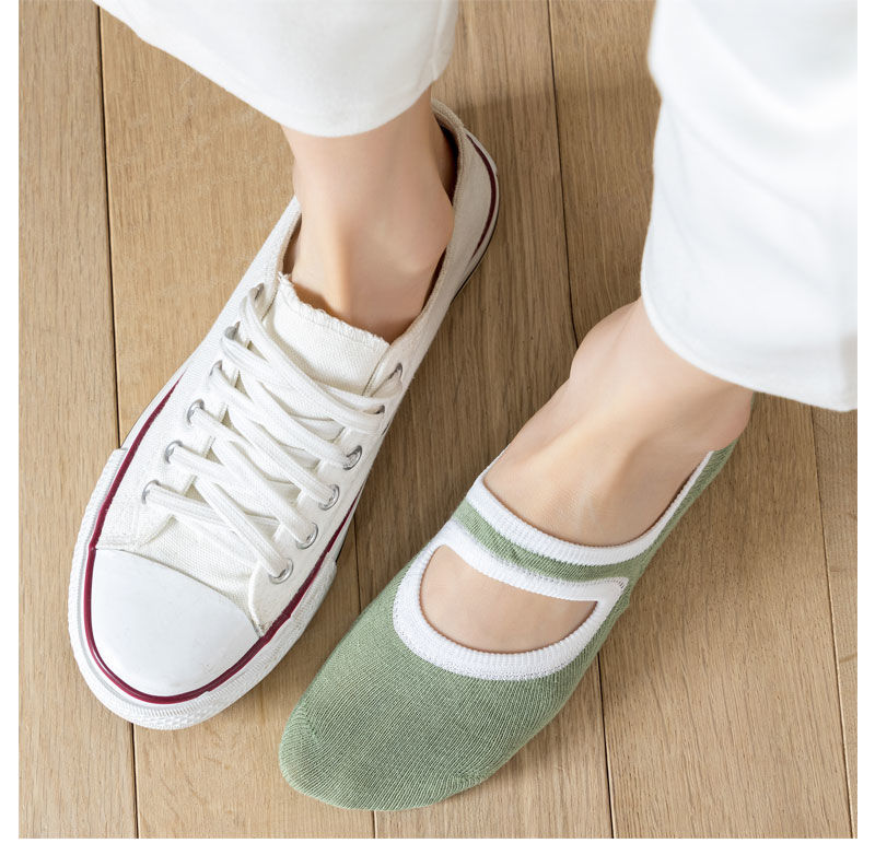 茱凰船袜女隐形新款不掉跟夏季薄款短袜硅胶防滑韩版低帮浅口学生袜套