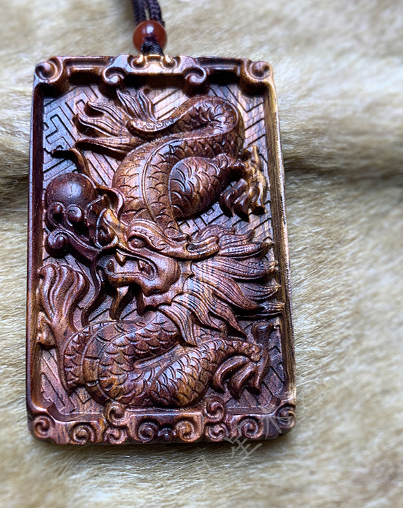 早纪木吊坠男士龙挂件十二生肖龙牌吊坠木质五爪龙形项链龙盘柱挂坠09