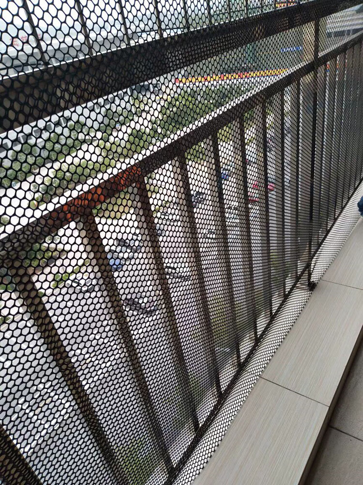 布兰格迪窗户防护网老鼠防阳台铁丝防护网黑窗户平网格儿童安全楼梯