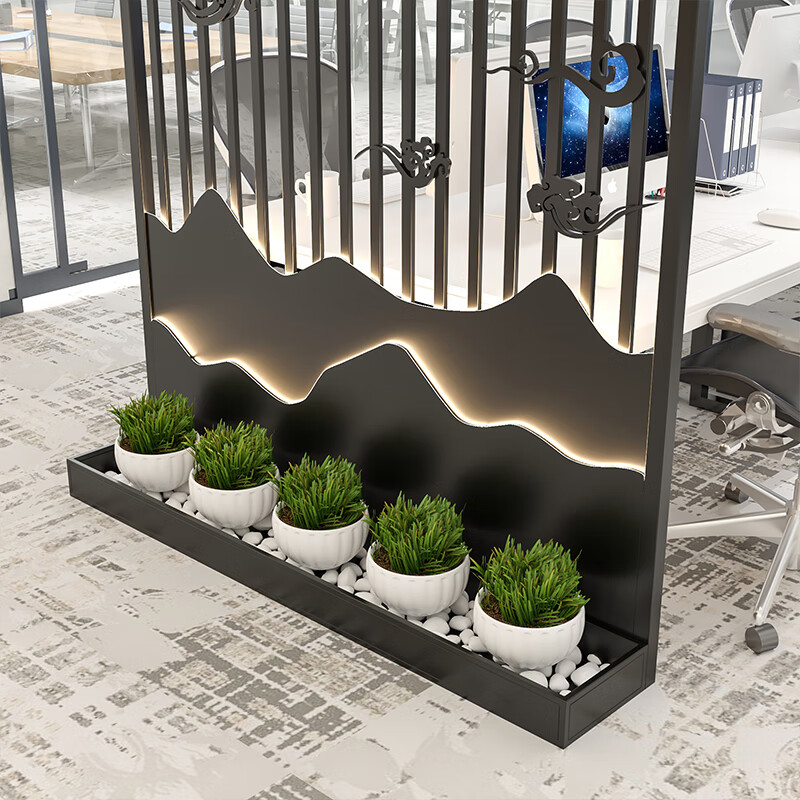 淘苏 现代铁艺隔断屏风形象墙办公室装饰简约可移动背景墙前台镂空