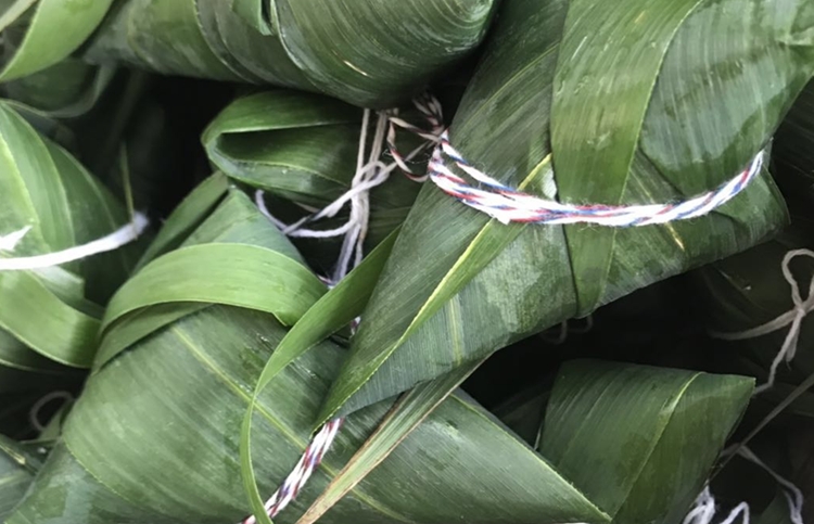 安徽无为特产手工传统野生芦苇叶粽子豆子蜜枣味原味花生红枣粽子10个