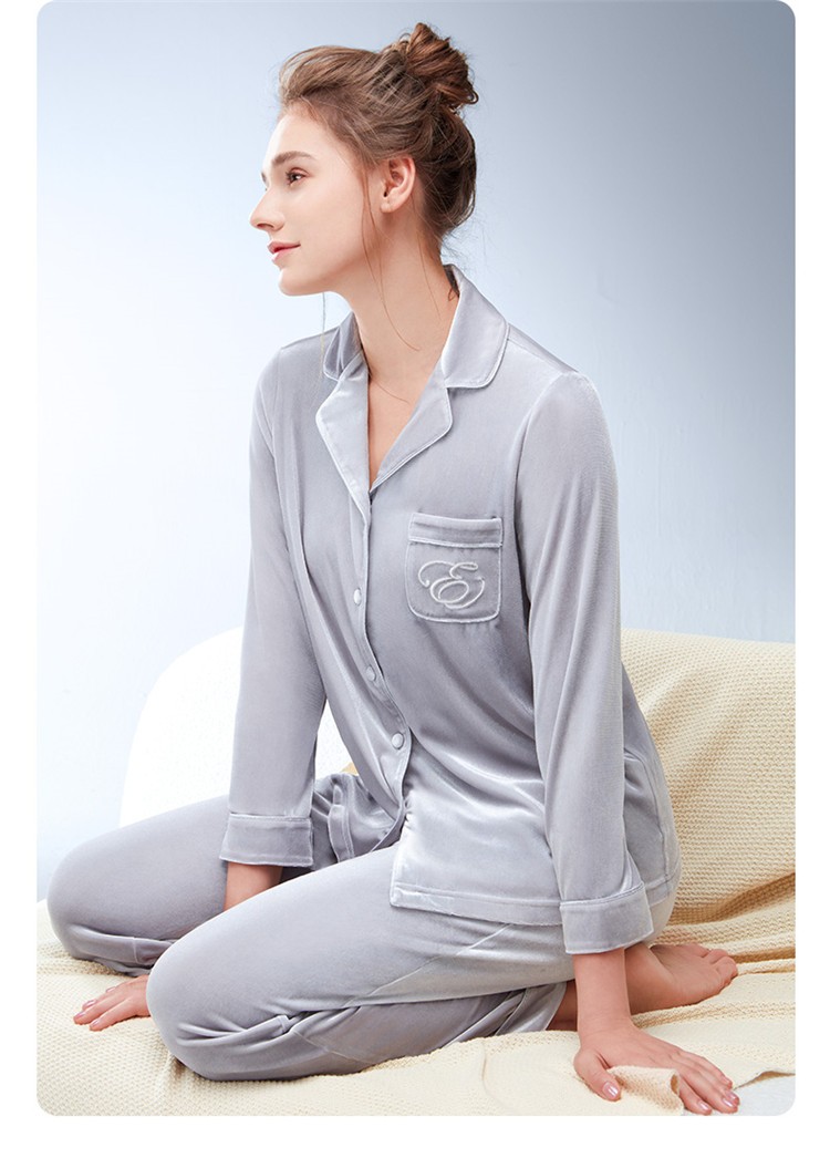 伊维斯本命年秋冬新品时尚丝绒家居服套装长袖长裤可外穿睡衣睡裤女y