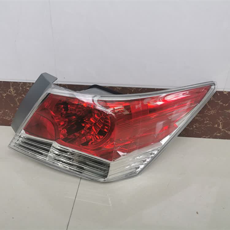 适用于八代雅阁尾灯半总成0812款雅阁后灯后尾灯后车灯后刹车灯主驾驶