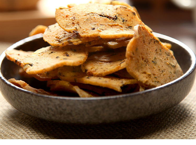 江西赣南烧卷子特产香辣梅干菜芝麻烧卷子于都烧卷子月亮巴烧卷子香辣