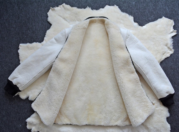 稻草人羊皮袄皮毛一体皮衣男真袄加厚外套羊剪绒皮袄整皮内胆上衣白色