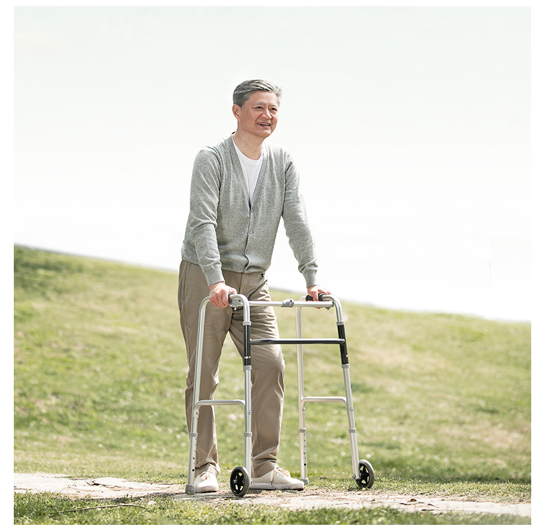 鱼跃yuwell助行器yu730a铝合金伸缩拐杖折叠便携带轮带坐板四脚拐杖