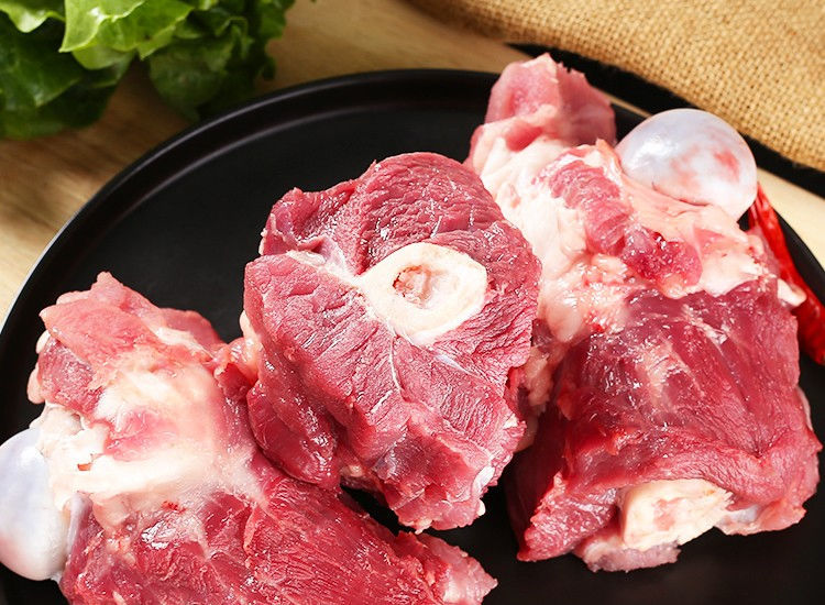 国产新鲜大骨头猪筒骨猪腿骨带肉筒子骨猪棒骨猪大骨熬汤酱骨食材 湾