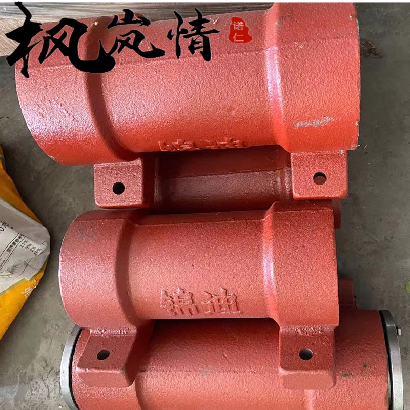 轴承座立式卧式机械配件木工台锯机轴承座主轴配件长轴承套锣机外壳