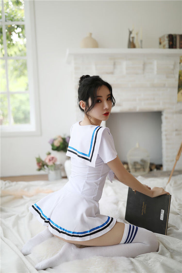 卡维妲新品jk制服情趣免脱学装制服jk学服水手服日系清纯女短裙夜店