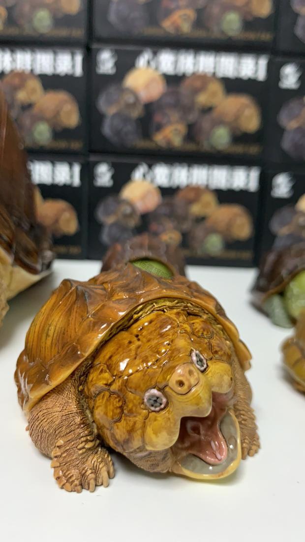 心宽体胖系列动物星球心宽体胖系列白化鳄龟手办限量初版稀少现货手办