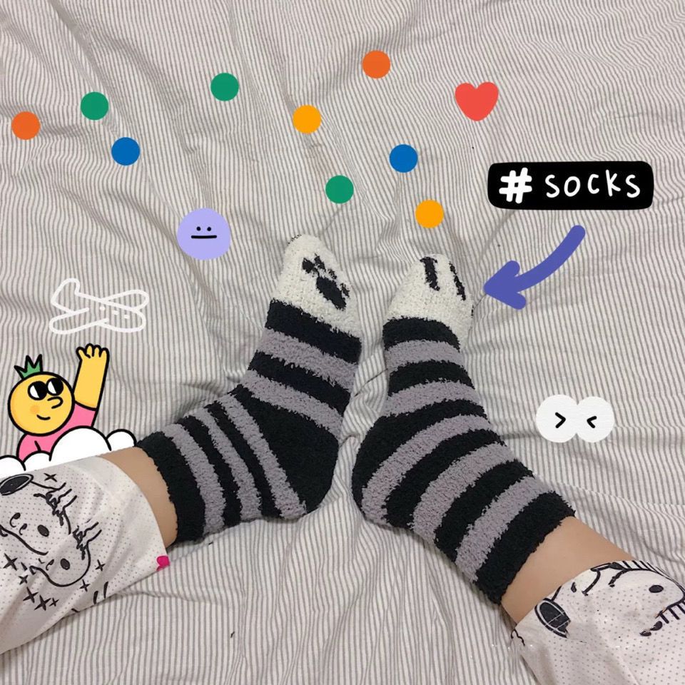 猫爪袜子毛袜子女款女生秋冬睡觉袜ins保暖珊瑚绒袜子可爱女毛绒睡袜