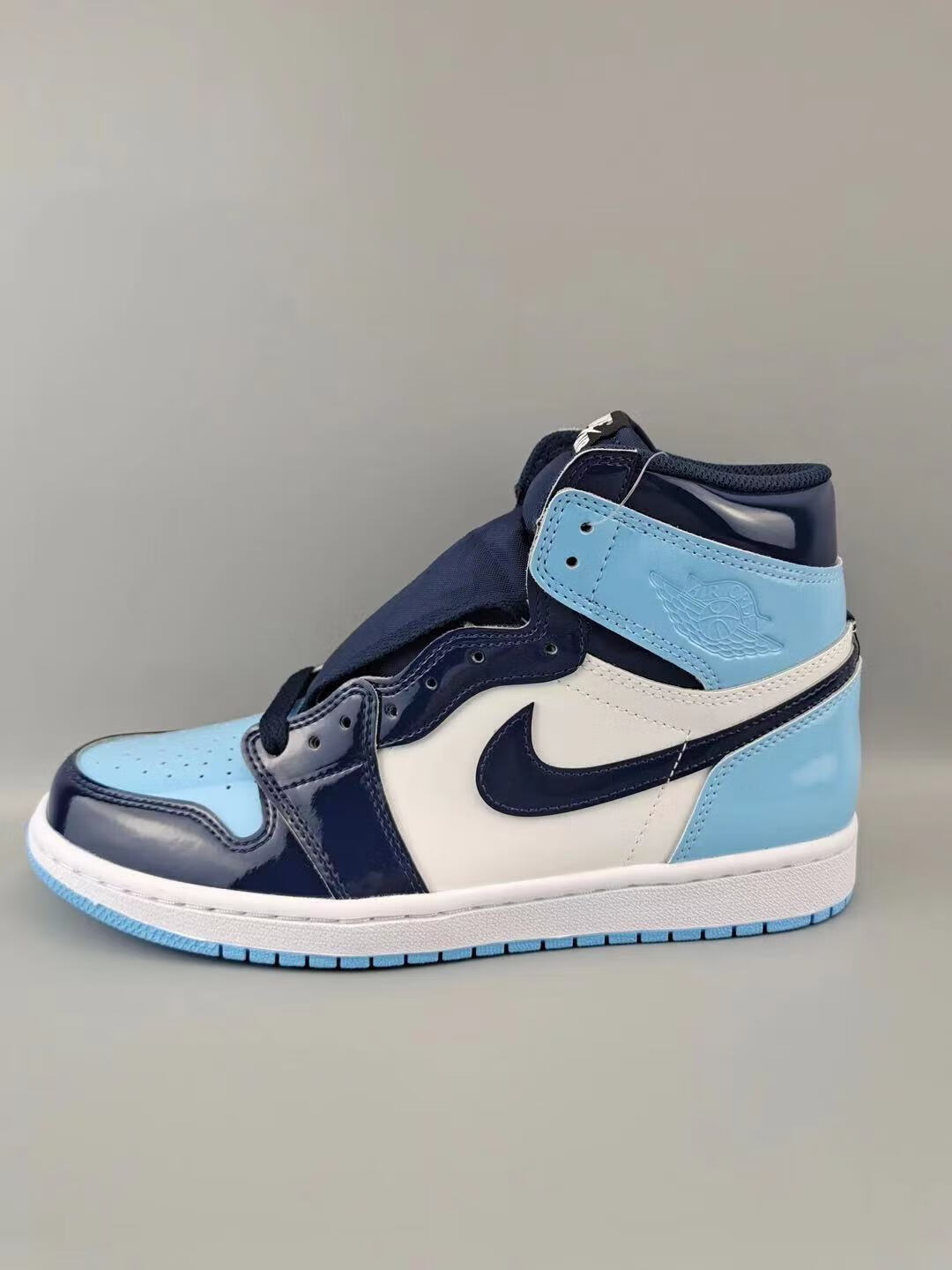 air 乔1 aj1板鞋北卡蓝漆皮白蓝高帮女篮球鞋全男聨名同款 全 36