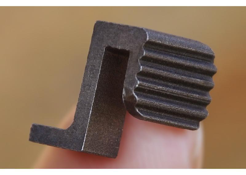 正三泰q1配件 格洛克g18玩具模型黑色金属外管连杆尾顶维修配件 q1复