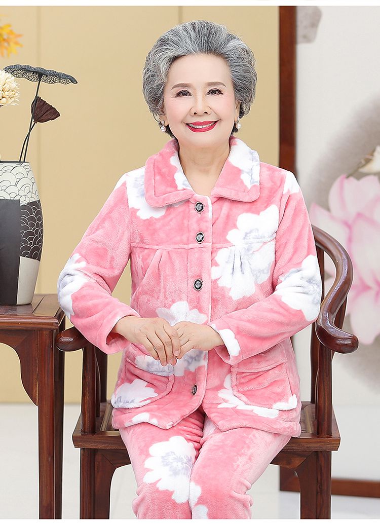 老人睡衣女春秋老人奶奶睡衣女宽松秋冬季珊瑚绒冬天中老年人妈妈加厚