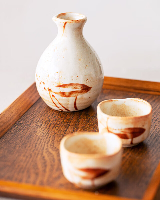 日本清酒酒具烧粗陶酒壶清酒壶白酒壶小酒杯复古日式酒具套装 一壶两