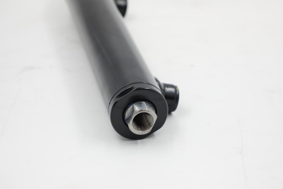 拖拉机304354364404配件前桥转向油缸液压助力副厂