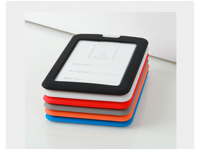 樱安娜 橡胶卡套伸缩易拉扣挂绳工作证员工牌厂牌个性吊牌塑胶胸卡