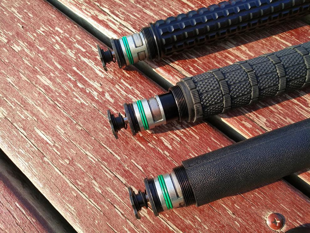 防身甩棒德国 gas机械甩棍 fox新标机械棍 轻机重机战术甩棍三节棍