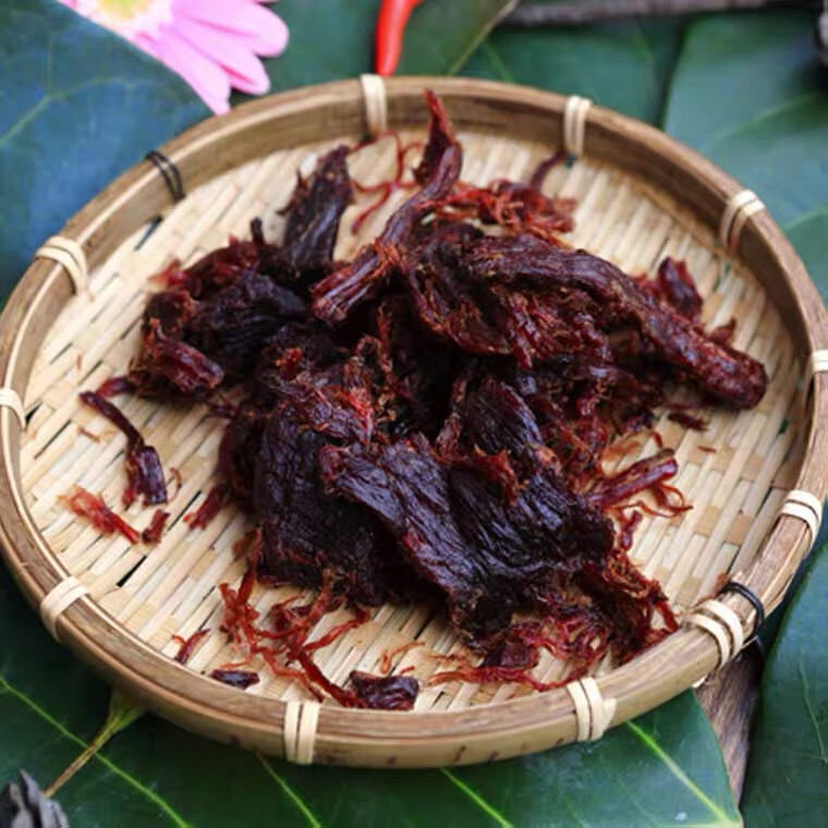 云南临沧特产沧源佤味麻辣牛肉干火烧油炸香酥牛干巴牛肉条火烧干巴