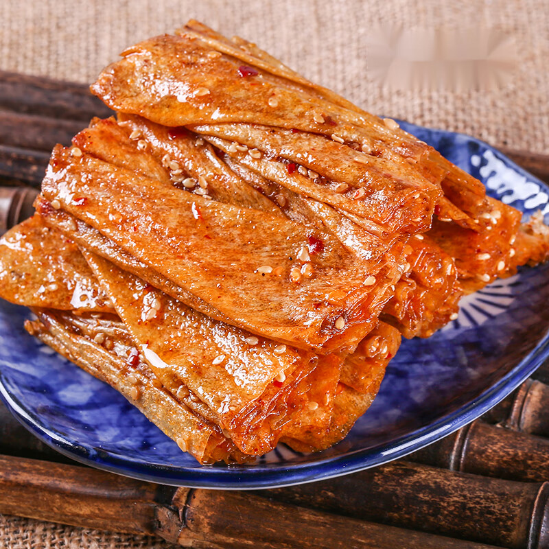 湖南特产网红辣条零食麻辣手撕豆皮辣片80后手工儿时重庆香辣小吃超