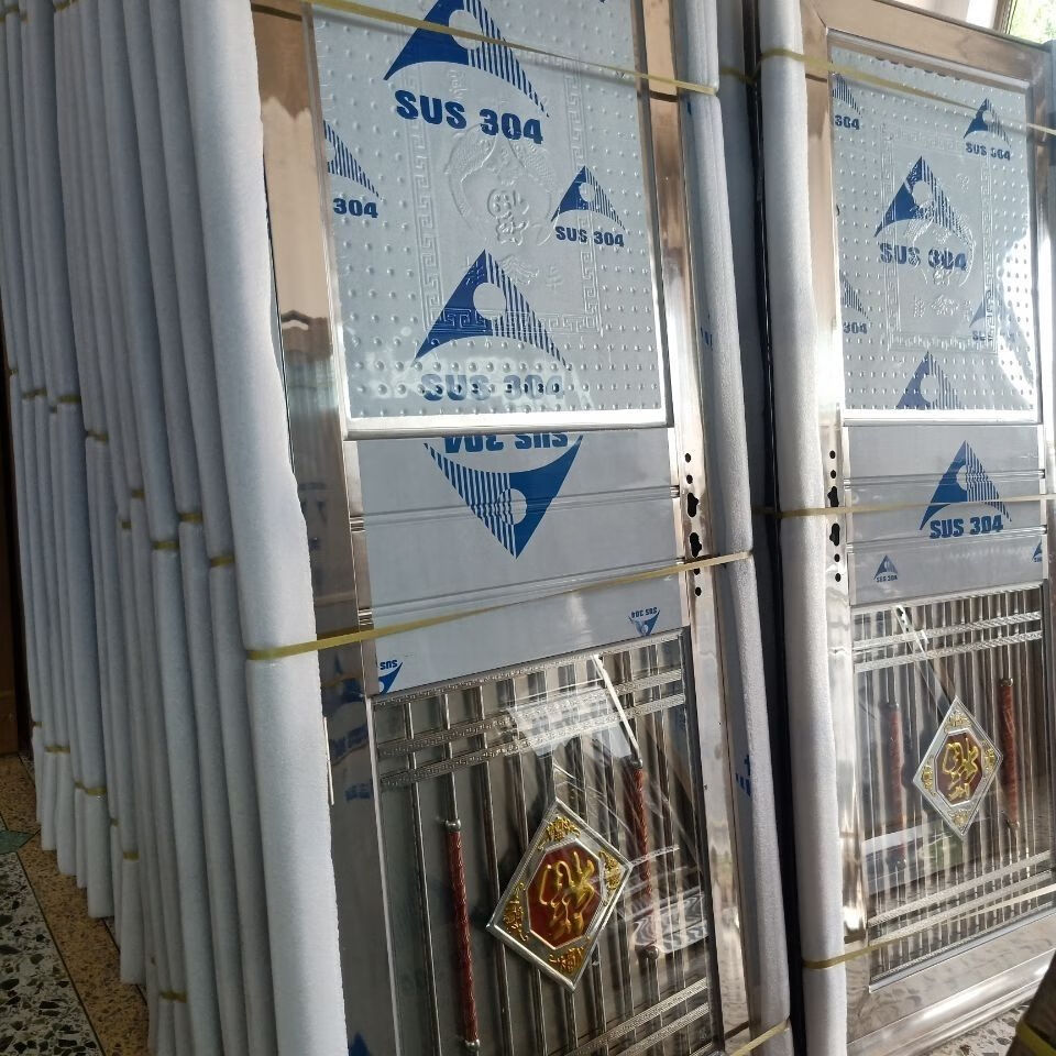 万森凯不锈钢单门 室内门 阳台门 工程门 宿舍门 201材质75*45大管(不