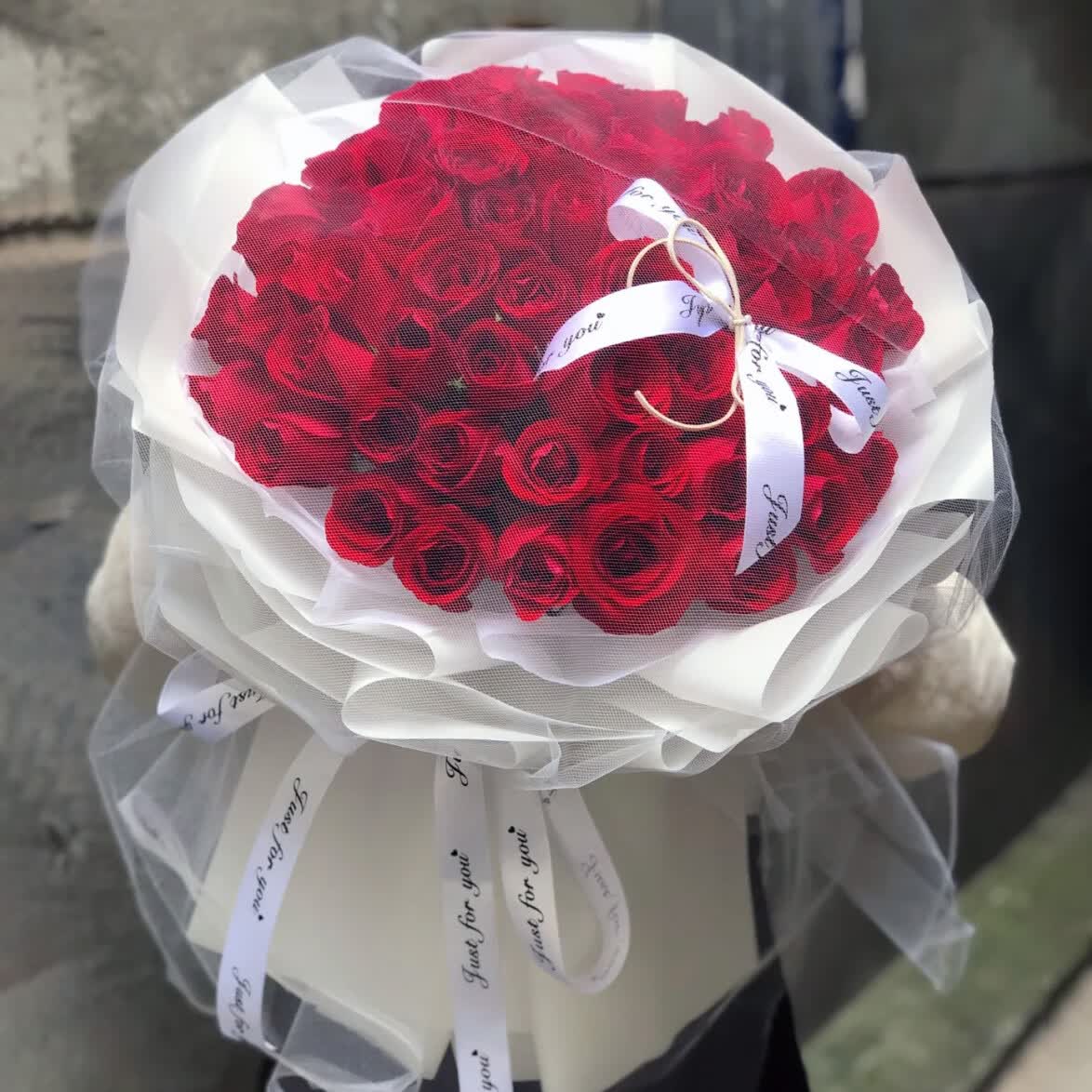 钰尚东莞红玫瑰花束礼盒东城虎门大朗塘厦花店真鲜花速递同城配送生日