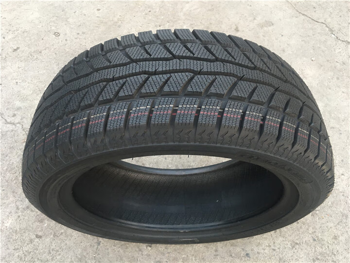 朝阳雪地胎225/45r17 sw658 冬季防滑胎 适配宝马3奔驰速腾甲壳虫 225