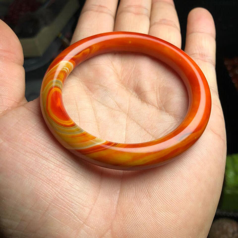 尊玉匠 【带证书】战国红玛瑙手镯女 天.