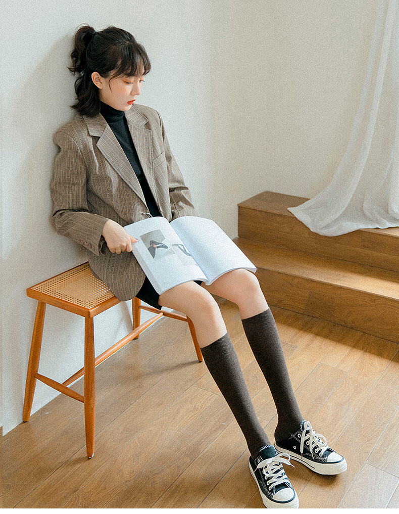 小腿袜女中筒秋天棉袜潮ins黑色jk日系长筒袜高筒秋