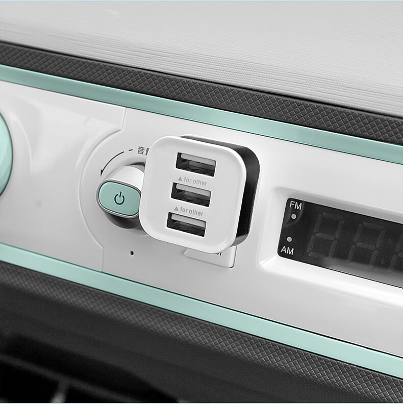 远燕 适用五菱宏光miniev马卡龙车载usb接口快充扩展器车用一分三改装