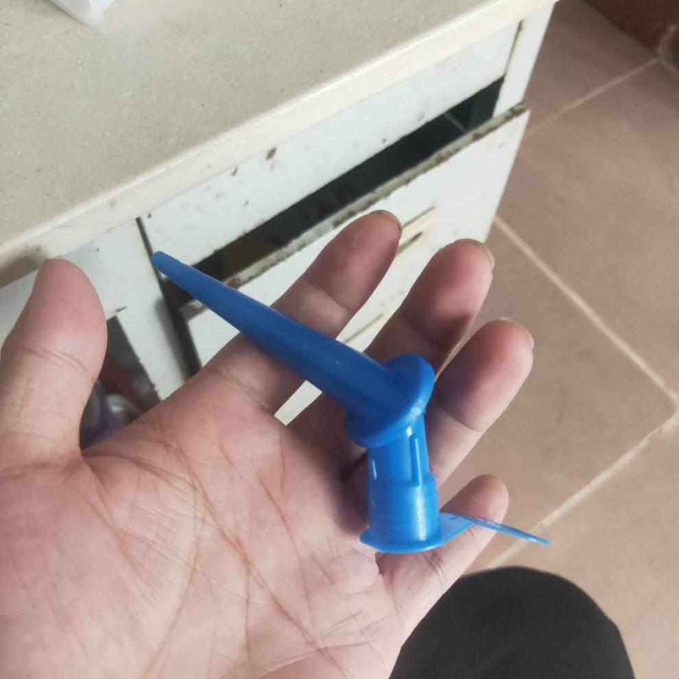 旋转胶嘴360度玻璃胶嘴无死角鱼缸马桶弯头打胶加长加高 可调节 万向