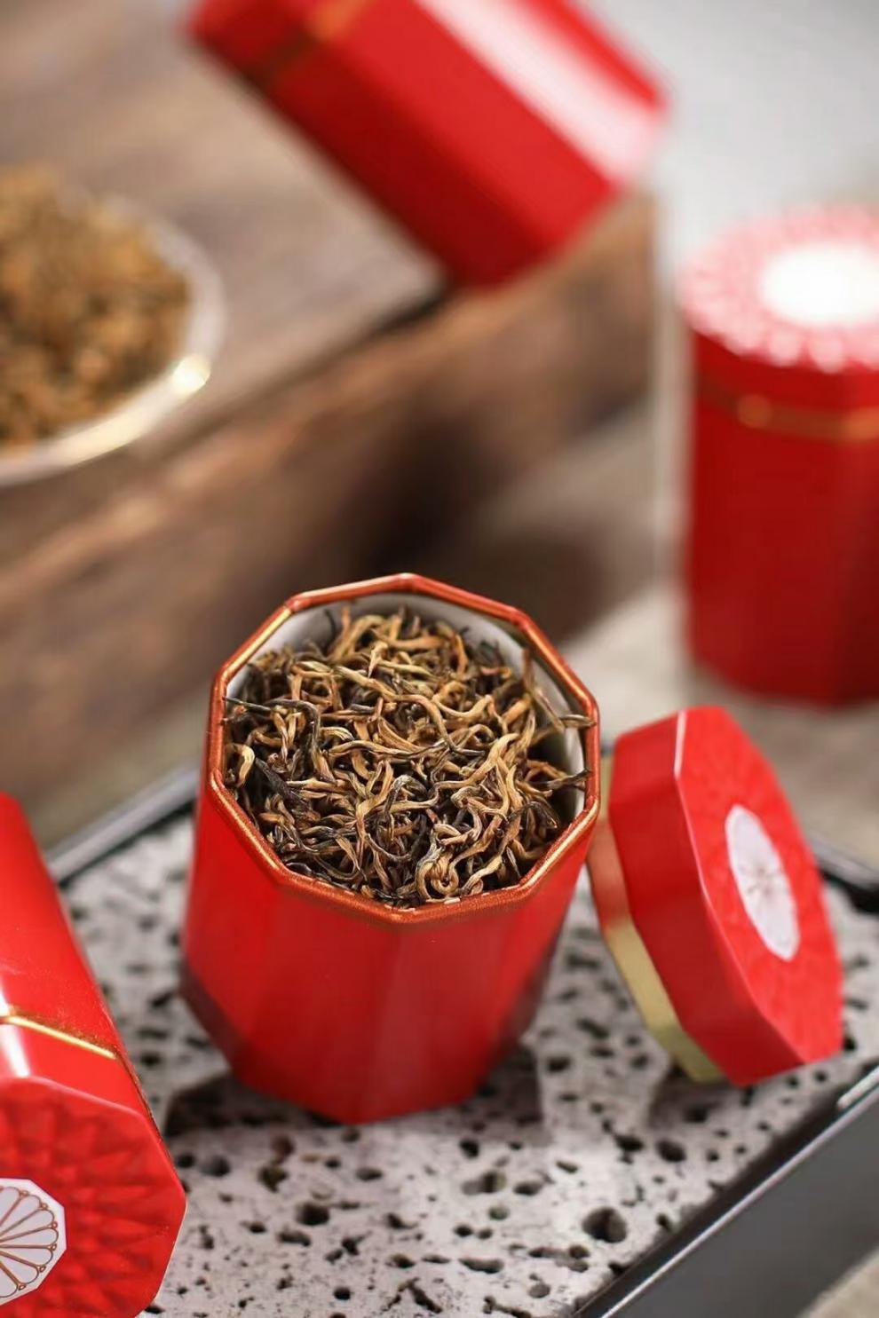 蜜香芽中芽金俊眉黄金芽礼盒装300克小罐子茶叶礼盒装茶叶金骏眉300克