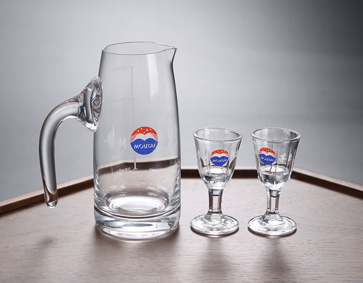 茅台酒杯原装茅台小酒杯白酒杯子茅台杯分酒壶10ml小酒杯礼盒七件套装