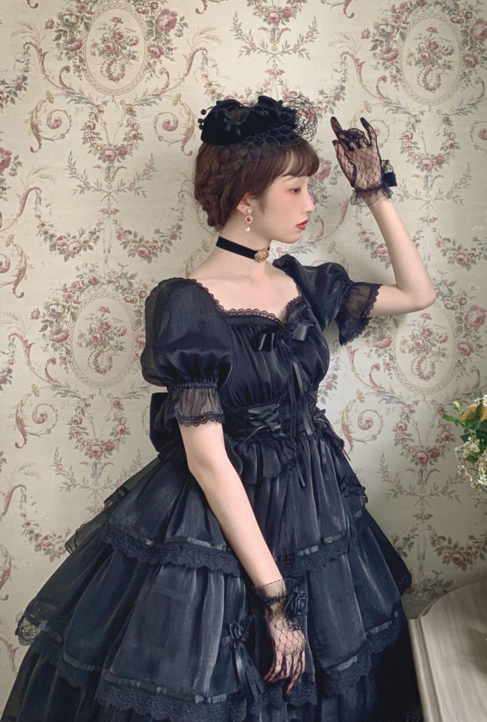 小姐洛丽塔连衣裙短袖优雅花嫁泡泡袖三段式华丽夏季洛丽塔夏天成人裙