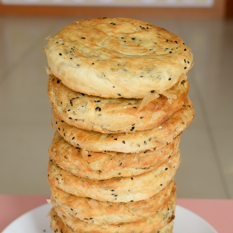 山东莱芜火烧泰安吊炉烧饼油酥火烧芝麻烧饼千层早餐主食火烧五香咸味