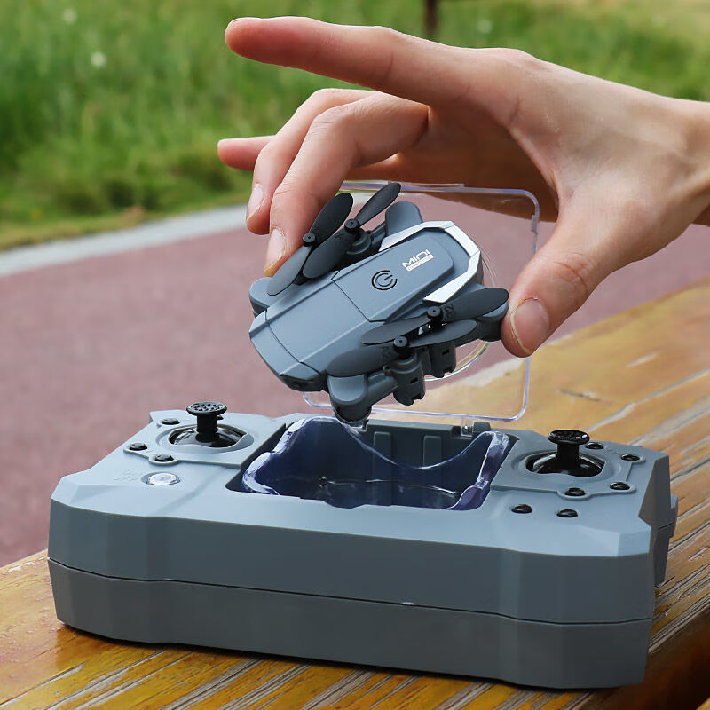 生日礼物迷你一体机遥控飞机儿童黑科技无人机航拍高清飞行器男孩玩具