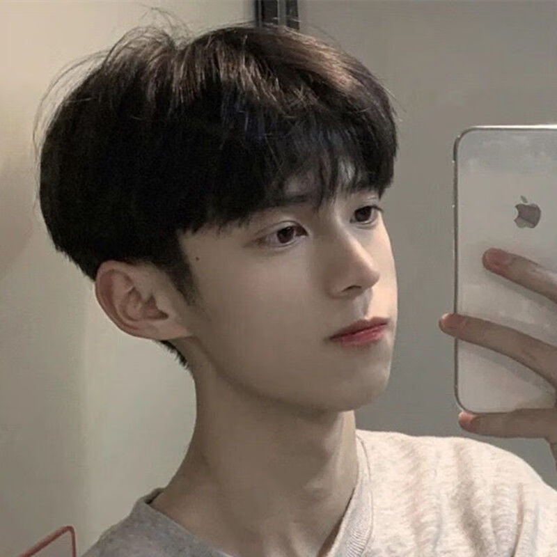 网红假发男士短发韩版帅气短发蓬松自然男生逼真短直发男款假头套白色