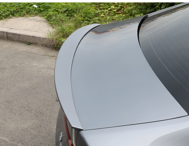 适用于比亚迪秦plusdmi改装尾翼秦dmi专用原车色烤漆运动尾翼装饰秦